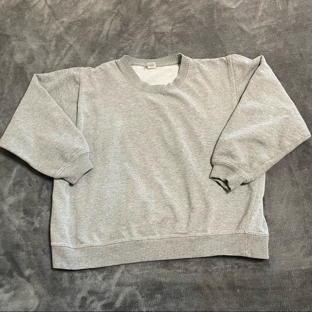 Vintage Classic Cheetah Gray Sweater